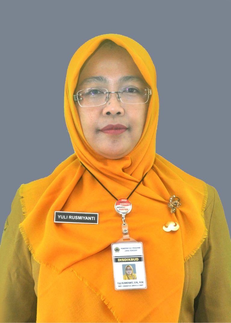 Kepala Sekolah SMAN 1 WURYANTORO